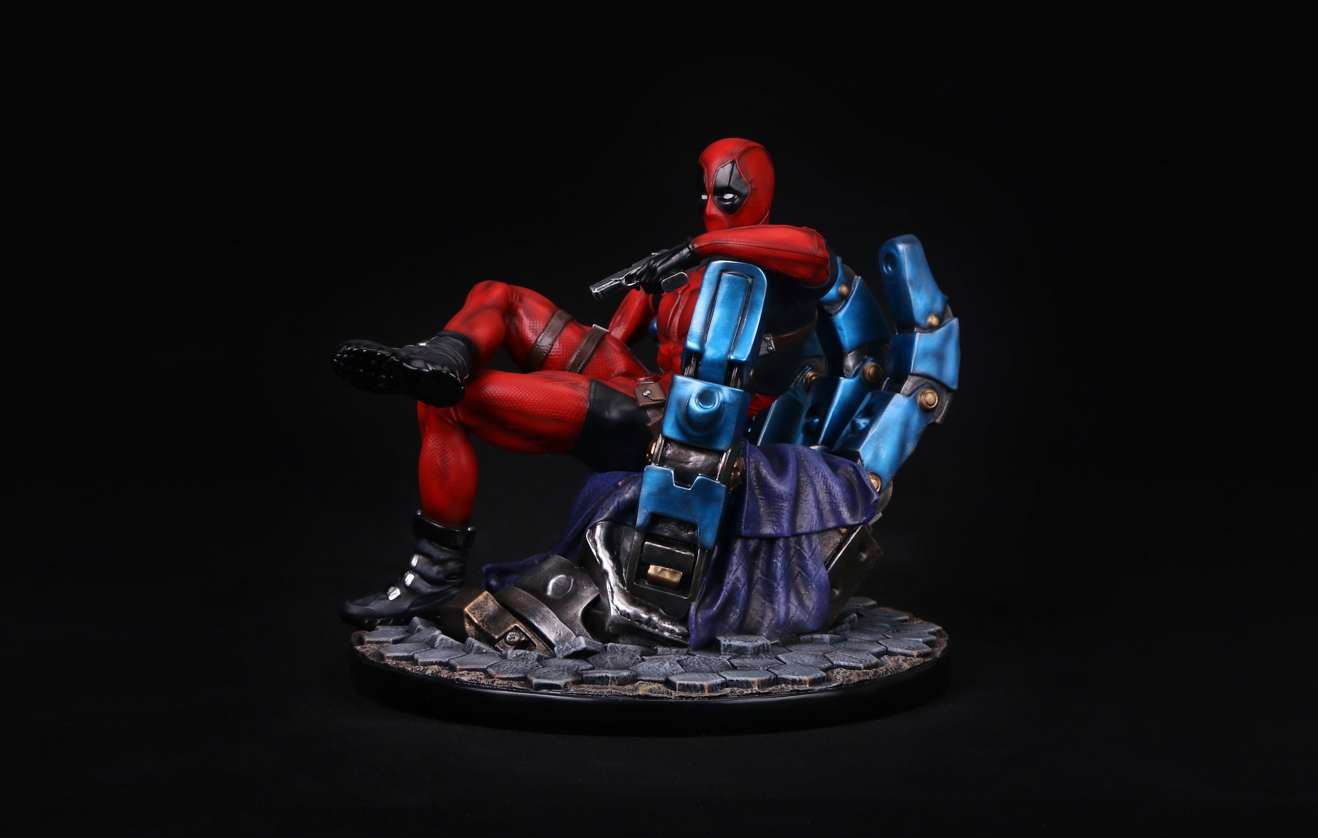 1/6 Scale Sitting Deadpool - MARVEL Resin Statue - PINJIANG Studios [Pre-Order] - MARVEL