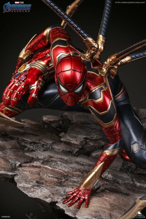 Licensed 1/4 Scale Iron Spider-Man - MARVEL Resin Statue - QUEEN Studios [Pre-Order] - MARVEL