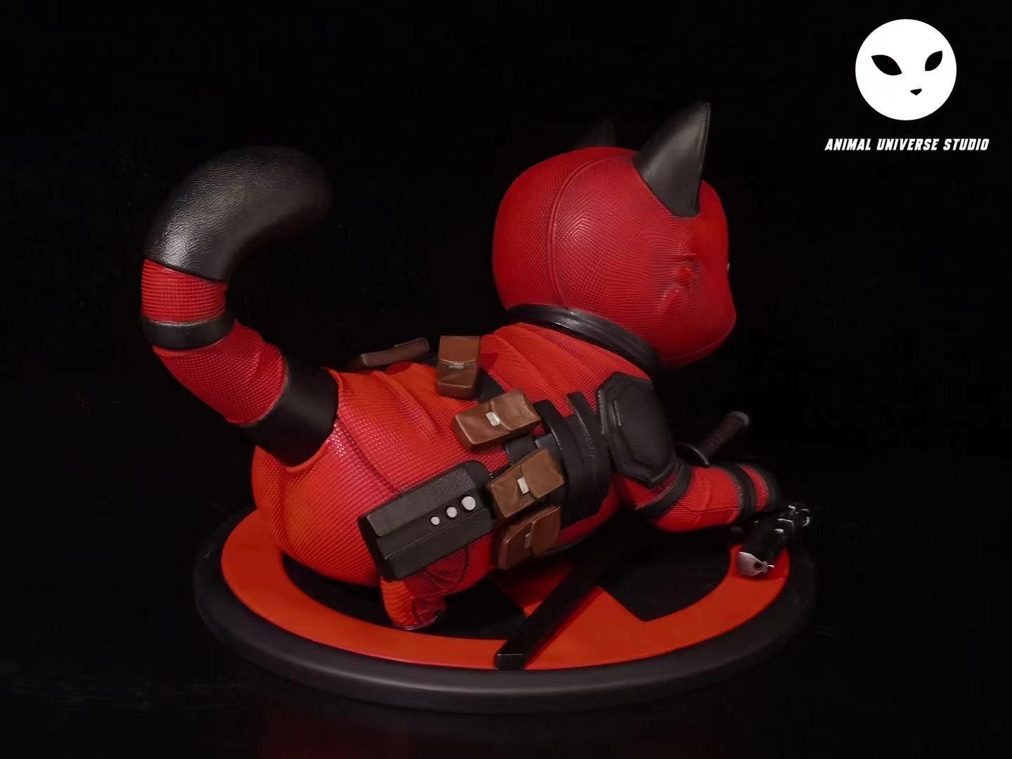 1/6 Scale Deadpool Cat MARVEL Resin Statue Animal Universe Studios [In Stock]