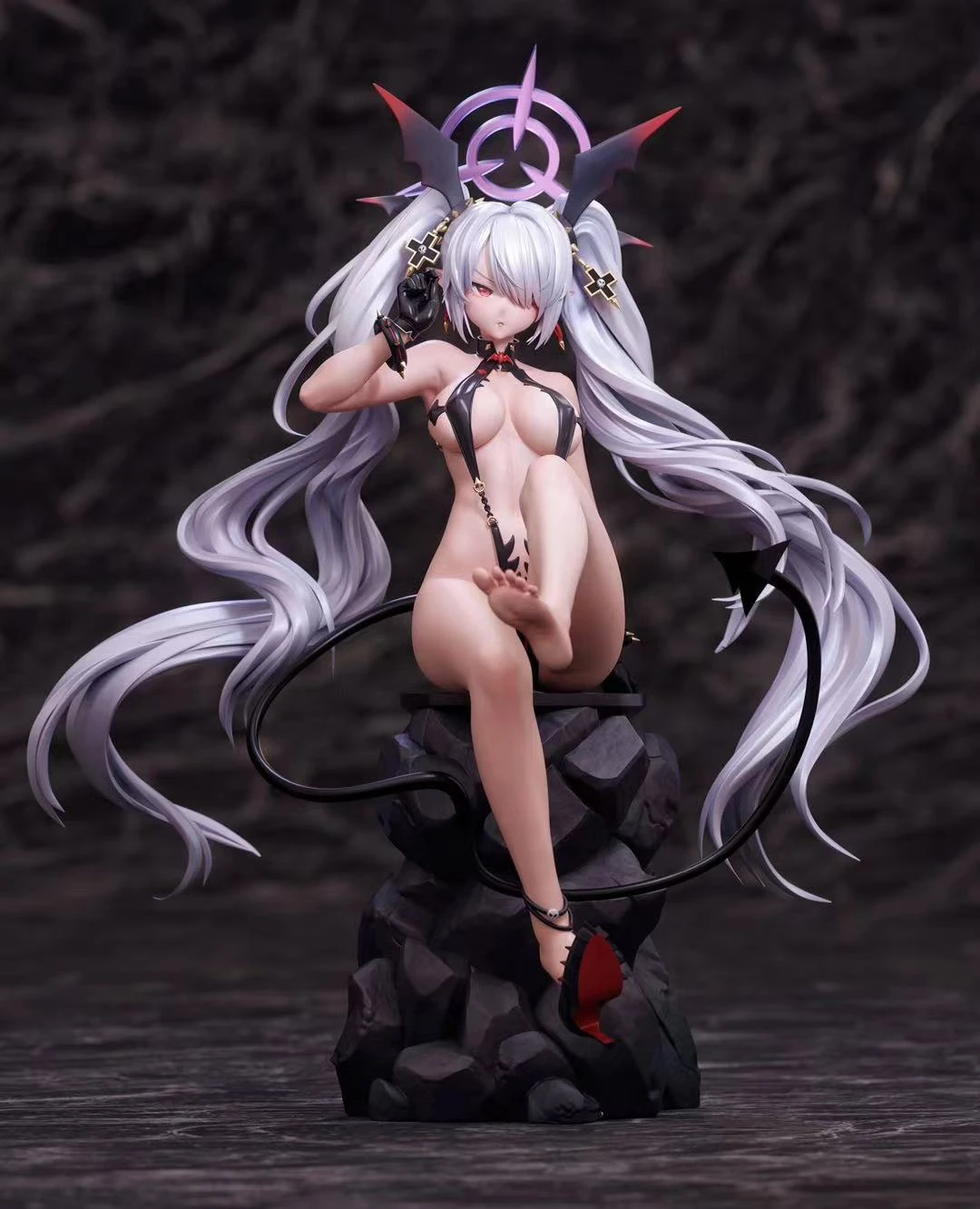 1/6 Scale Licensed Devil Ver. Shiromi Iori - Blue Archive Resin Statue - SODA