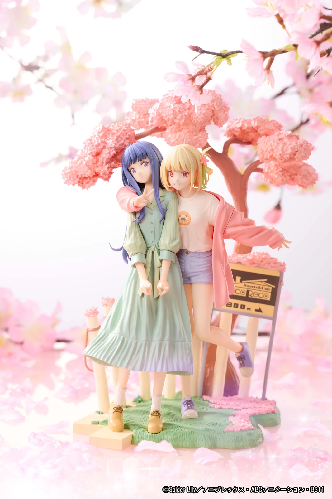 Spring Ver. Chisato Nishikigi & Takina Inoue - Lycoris Recoil Official Statue - Good Smile Company - Image 1