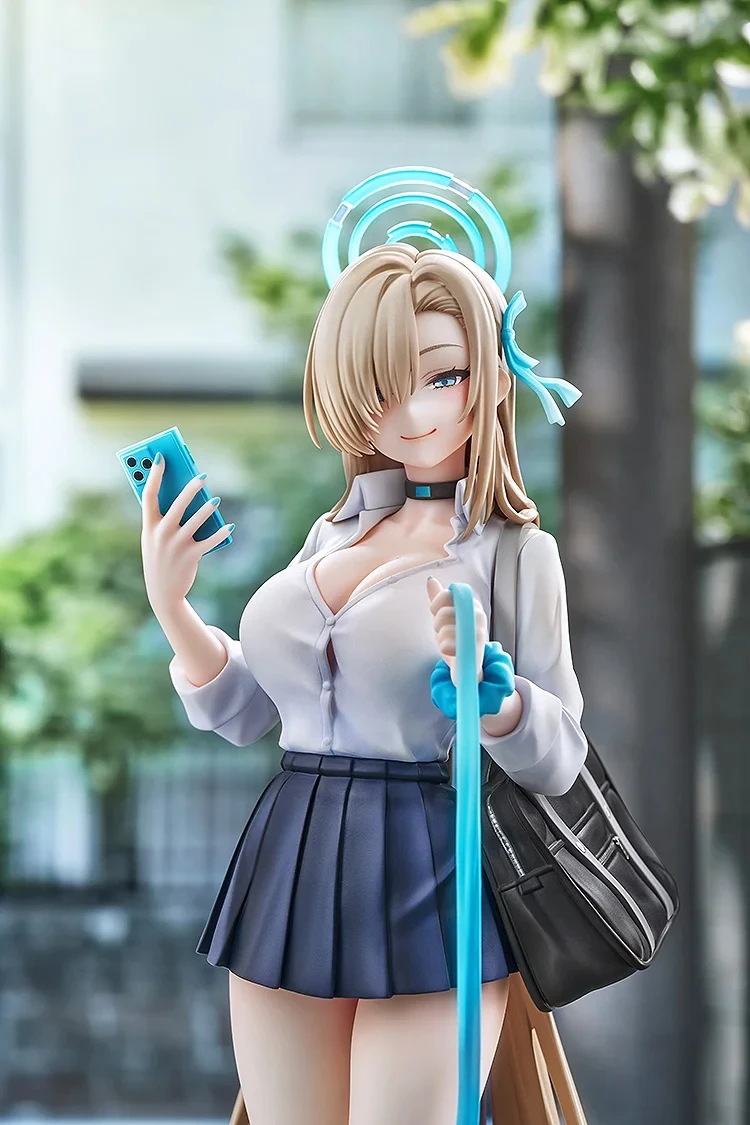 1/7 Scale Memorial Lobby Schoolgirl Ver. Ichinose Asuna - Blue Archive Official Statue - Good Smile Company - Image 2