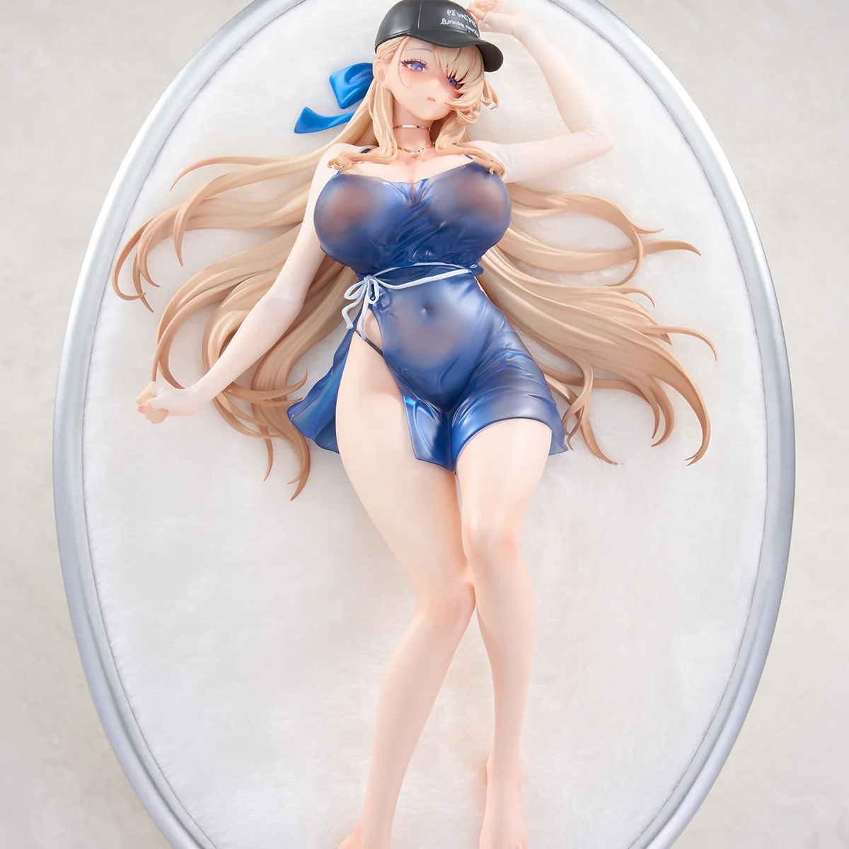 "Dynamic 1/7 Wilhelmina Water Park Queen statue from Brown Dust 2 by APEX Studio, capturing her regal pose in a vibrant scene with intricate swimsuit."
