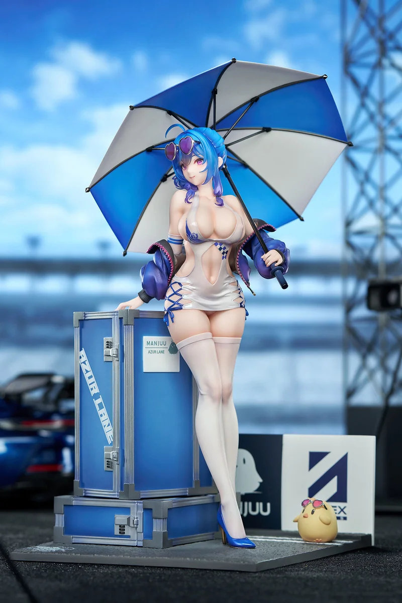 "Stunning Azur Lane St. Louis Race Queen 1/7 statue. See dynamic pose, intricate costume details, and premium sculpt from multiple views."