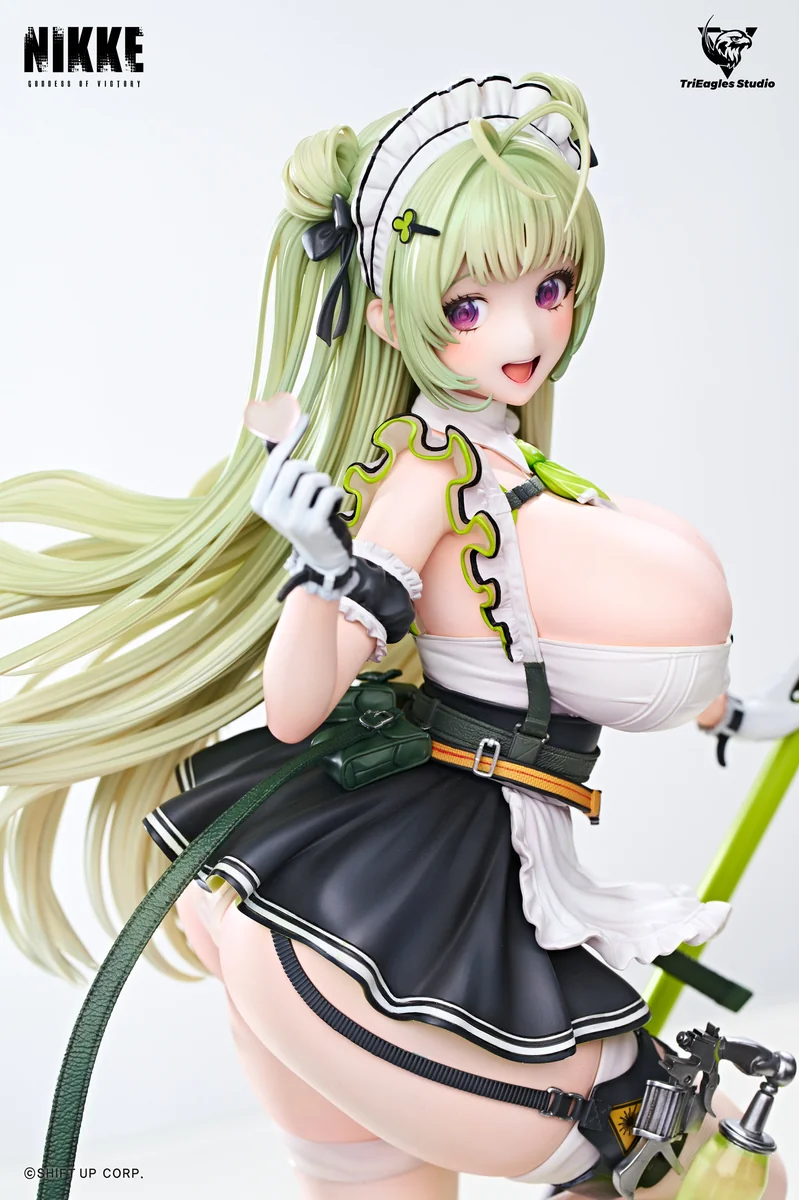 "Premium 1/4 Licensed NIKKE SODA statue, specifically the glass eye version, showcasing alluring details and a dynamic pose on its striking base."