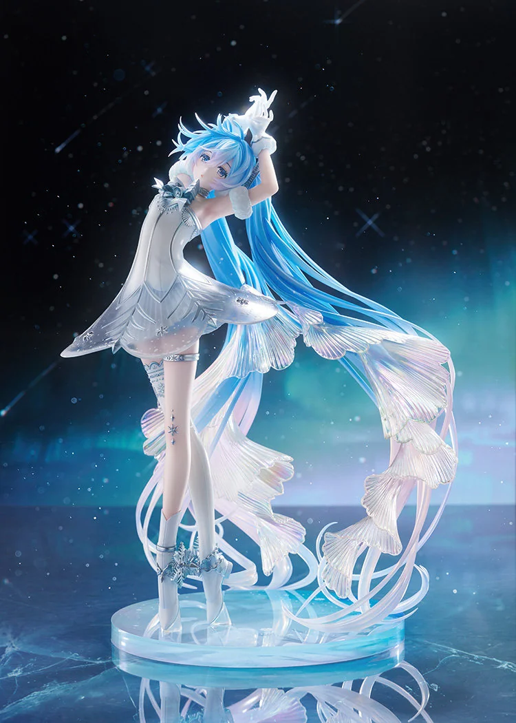 "Exquisite GSC Hatsune Miku Symphony 1/7 scale Vocaloid figure. Miku in an elegant gown, dynamically poised for an orchestral concert."