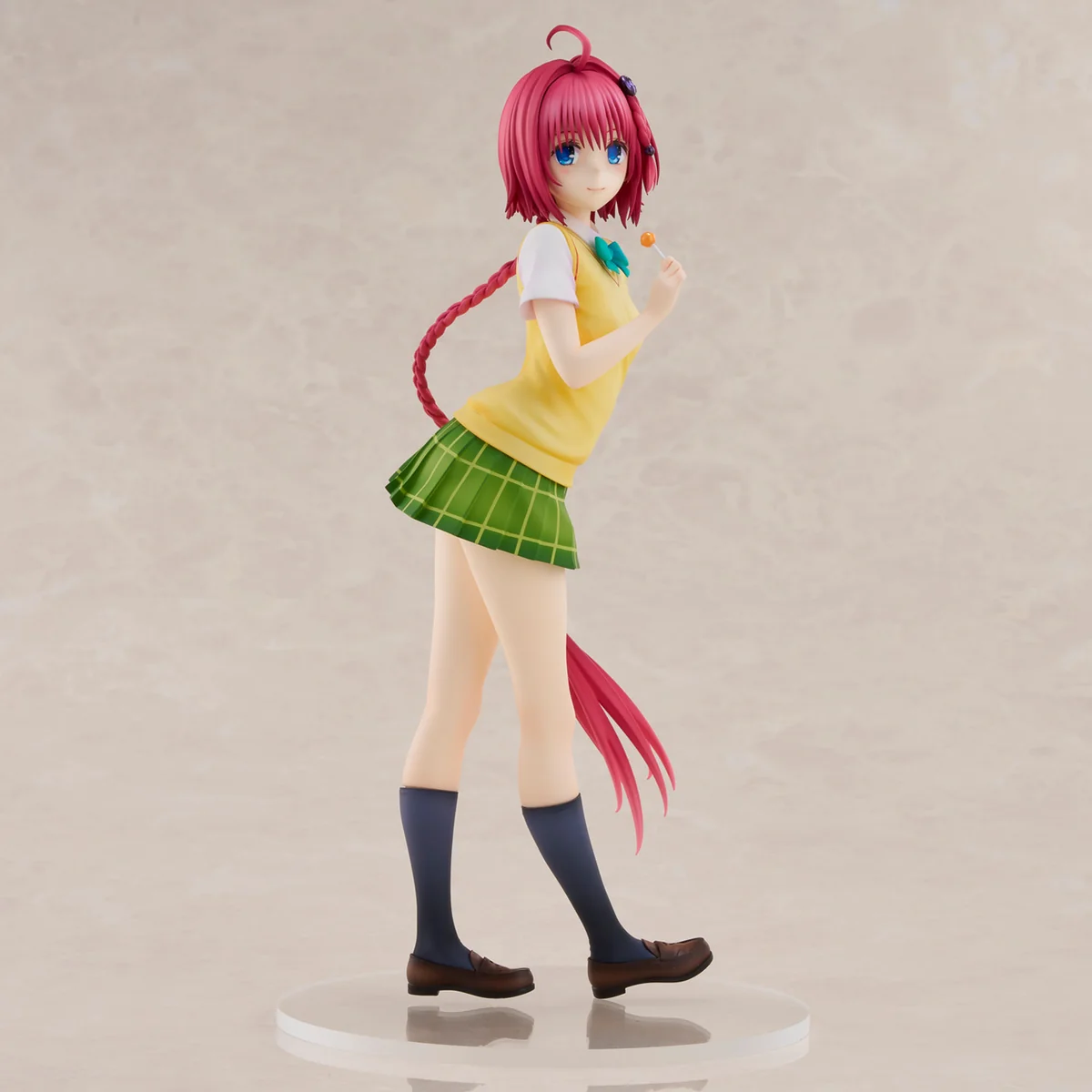 "Exquisitely detailed Mea Kurosaki To Love-Ru Darkness school uniform figure by Union Creative, highlighting dynamic pose and intricate sculpted."