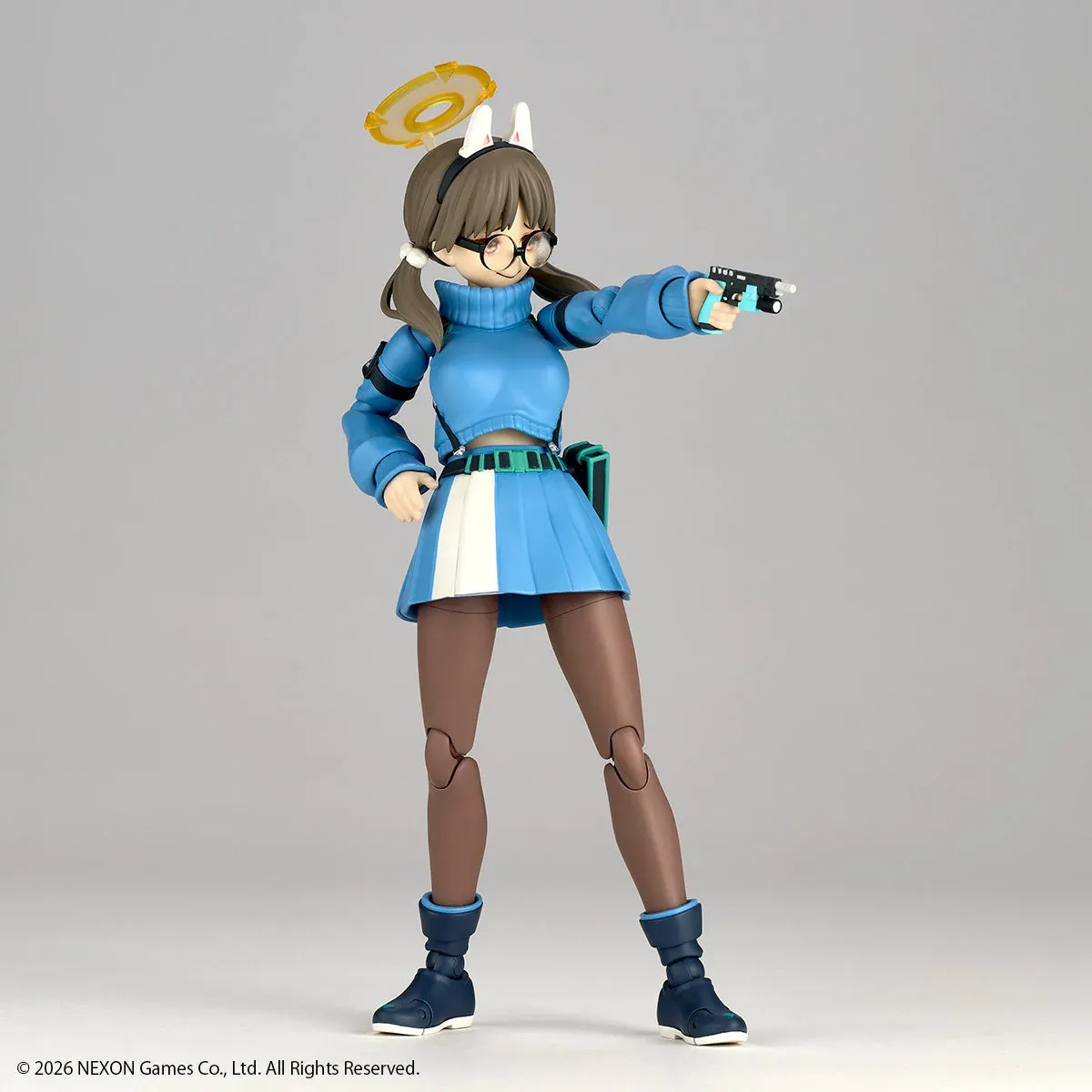 "Kaiyodo Revoltech Blue Archive Moe Movable Figure. Dynamic poses, interchangeable parts, accurate sculpting from various angles."