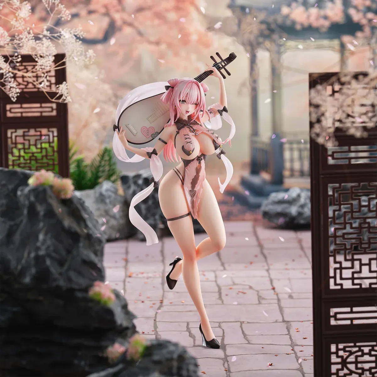 "Mingming Hagomoro Cheongsam figure, an exquisite original character statue by Union Creative. Her dynamic, ethereal pose and flowing cheongsam design."